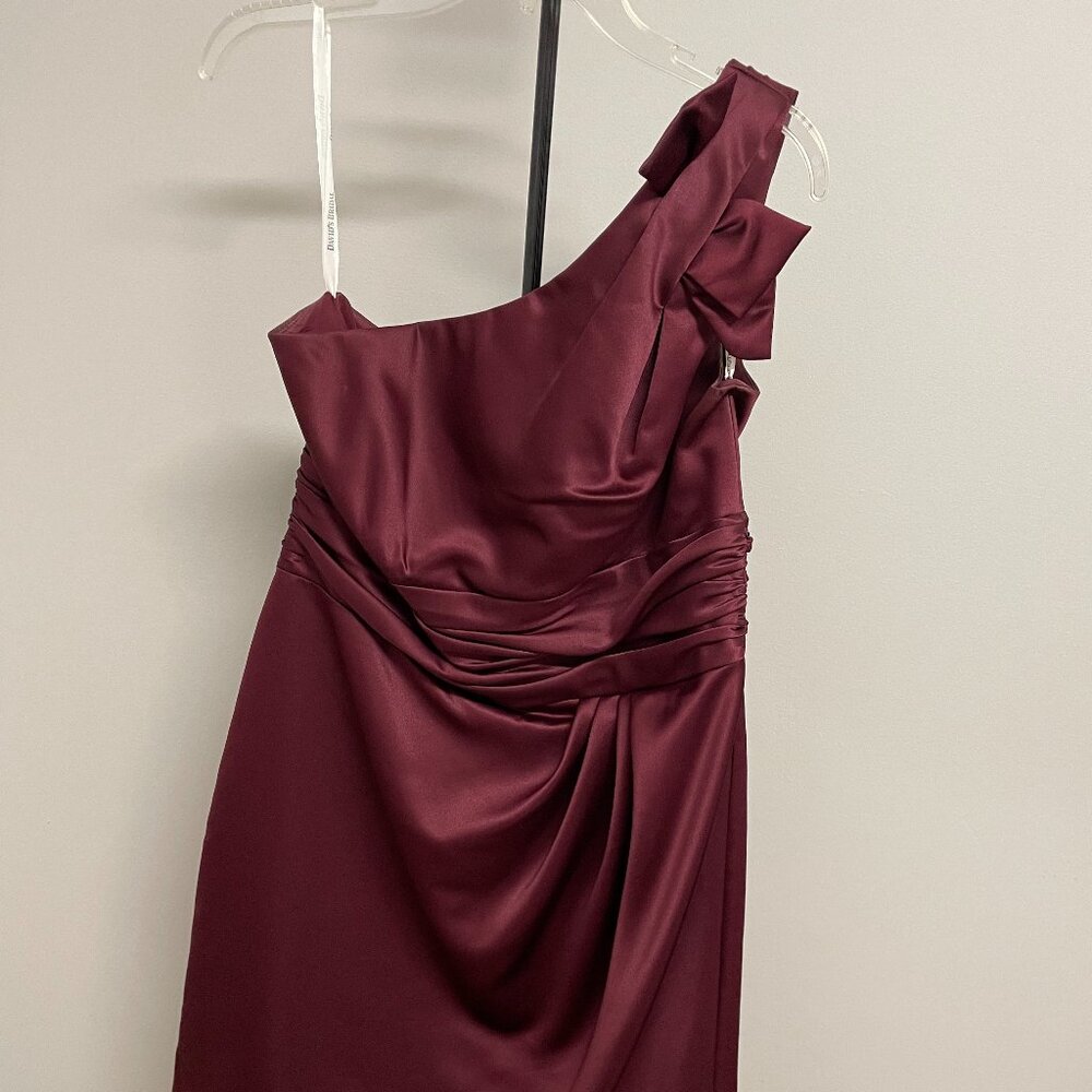 Burgundy One-Shoulder Short Bridesmaid's Dress Size 12